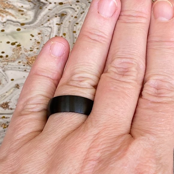 8mm Black Titanium Steel Ring Band - Picture 4 of 7